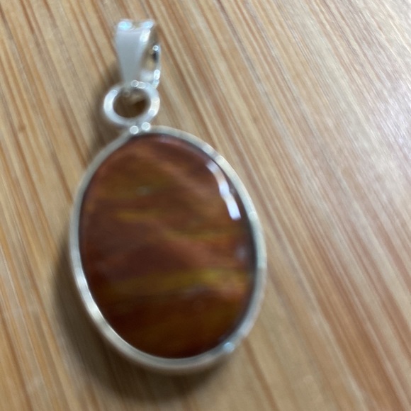 Red Tiger Eye Pendant - Picture 3 of 3